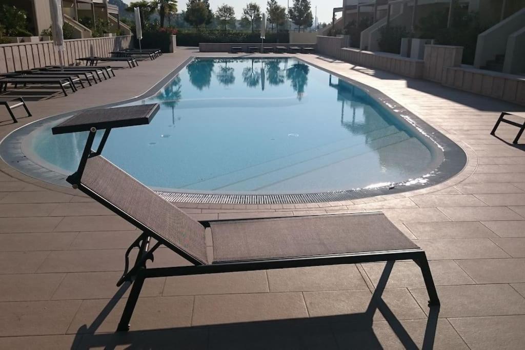 Residence Jesolo Lido Centro Con Piscina Exterior photo
