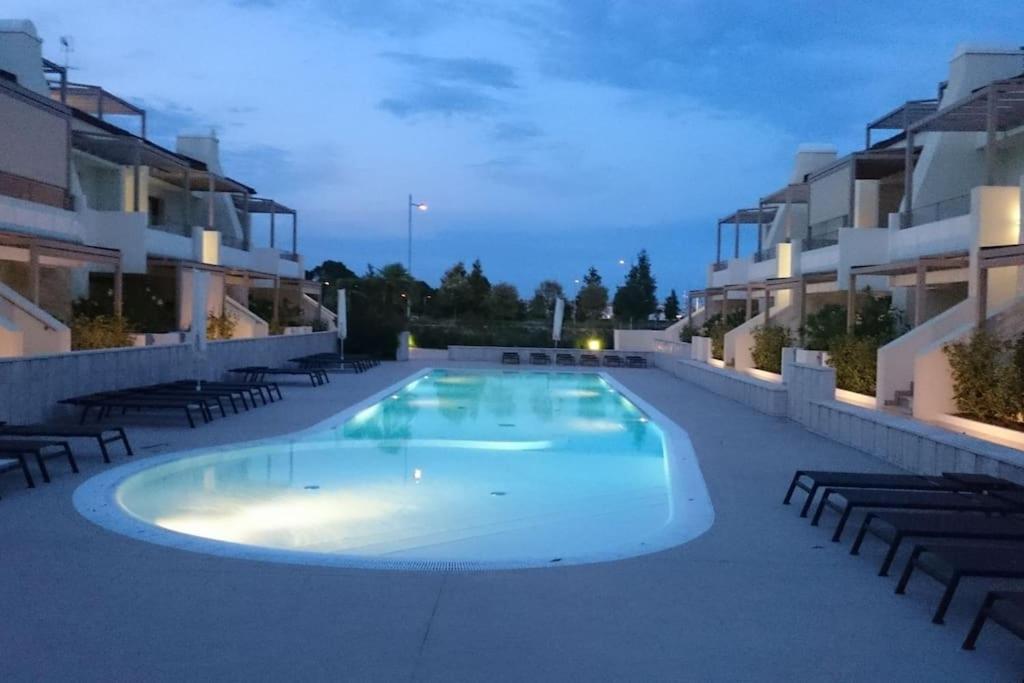 Residence Jesolo Lido Centro Con Piscina Exterior photo